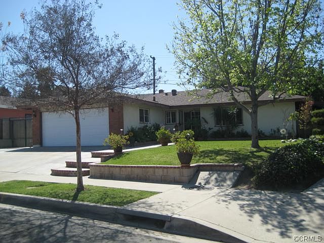 1st image of 1119 Clorinda Dr