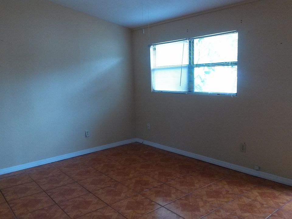1st image of 213 Swannanoa St