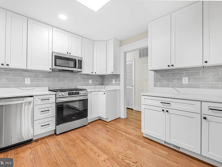 3510 Duke St — Photo 7
