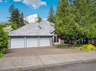 6121 SW Orchid Dr, Portland, OR 97219