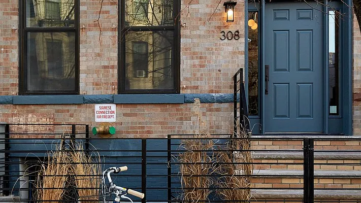 Rented by Nooklyn NYC LLC | media 38