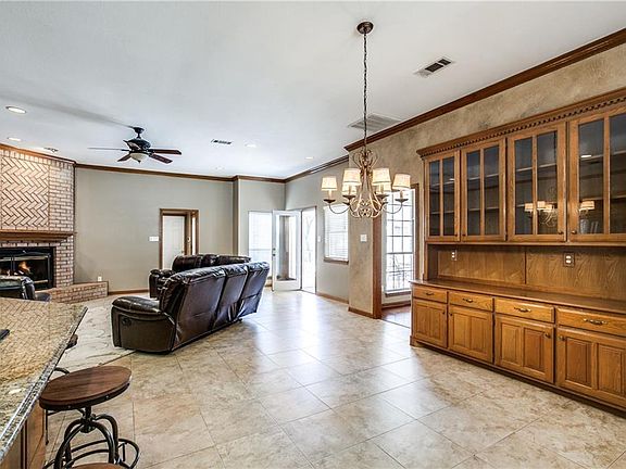 5th image of 1508 Lost Lake Dr