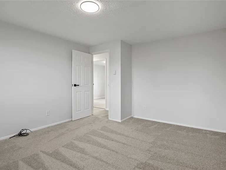 247 Overland Trl — Photo 24