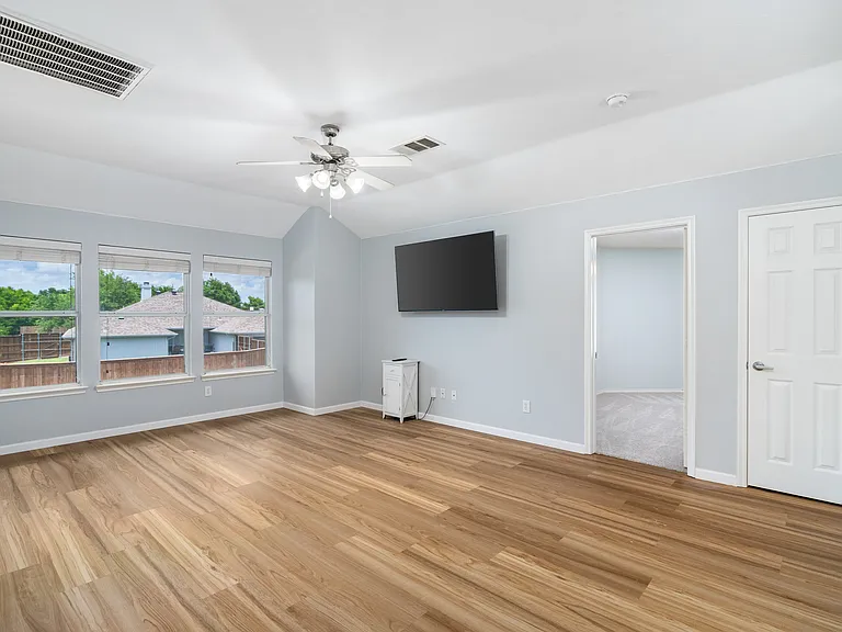 2840 Deutz Ct — Photo 18