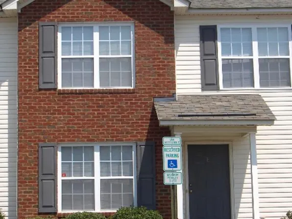 4105 Dudleys Grant Drive #E, Winterville, NC 28590