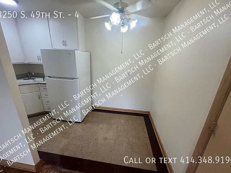 3250 S 49th St #4 — Photo 3