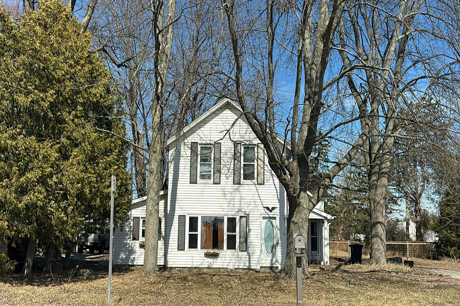4130 Keewahdin Rd photo 1