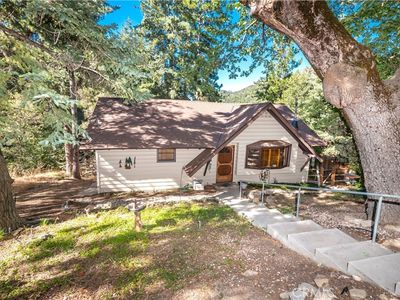 37605 Maple Ave, Angelus Oaks, CA, 92305