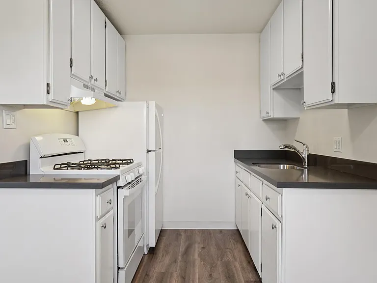 83 Pixley Ave #7 — Photo 3