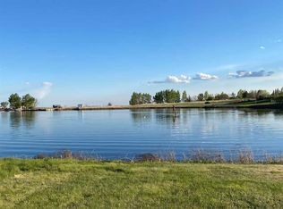 4 Kingfisher Estates Dr, Newell County, AB T1R 0X6