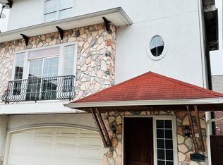 6324 Fairdale Ln #3007, Houston, TX 77057