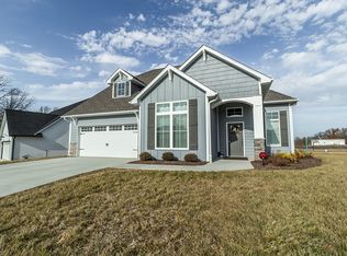 6121 Forester Dr, Columbia, MO 65202