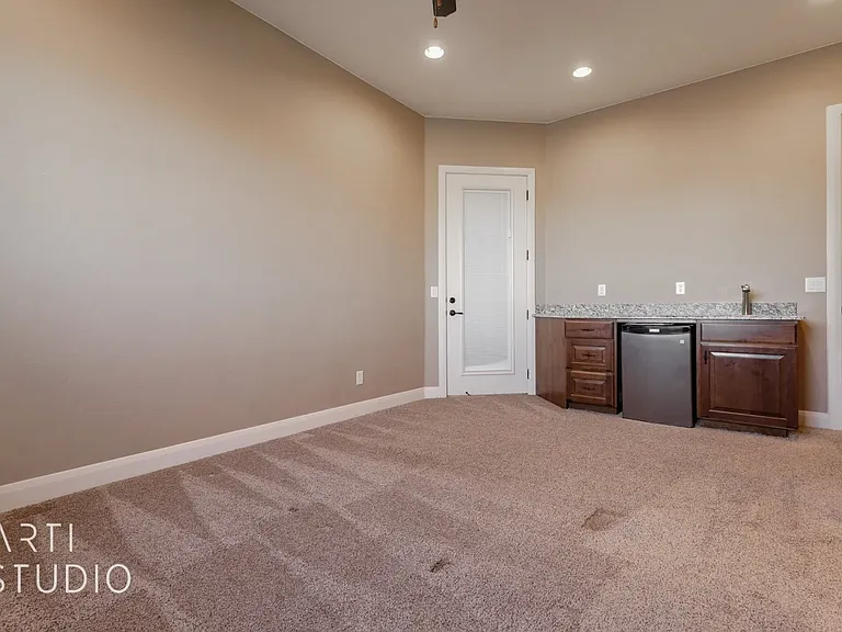 3278 S Retreat Dr — Photo 28