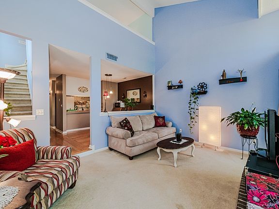 2nd image of 8011 Charter Oak Ln