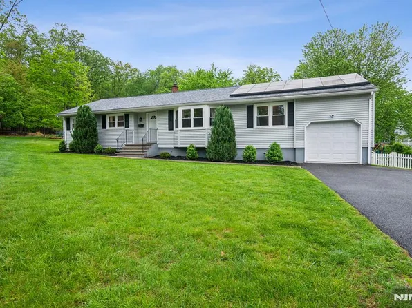 35 Cleveland Ter, West Orange, NJ 07052