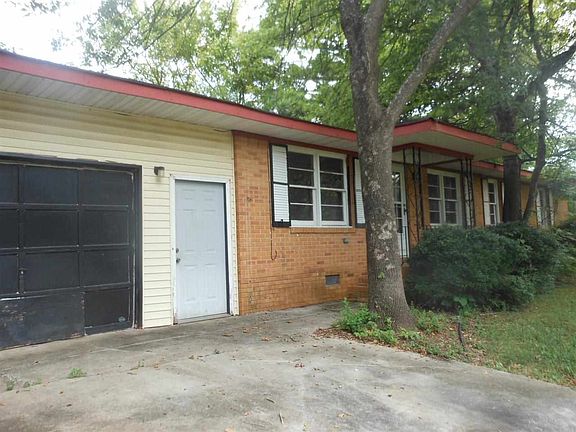 2nd image of 4816 Westwood Dr NW