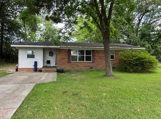 106 Tv Rd, Dothan, AL 36301