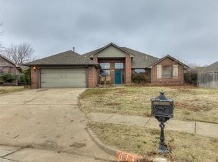 613 N Caddell Way, Mustang, OK 73064
