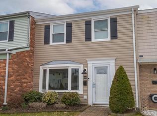 688 Shore Dr, Joppa, MD 21085