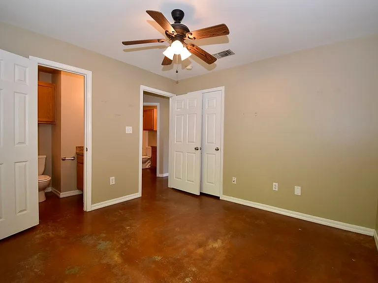 616 Evans St — Photo 14