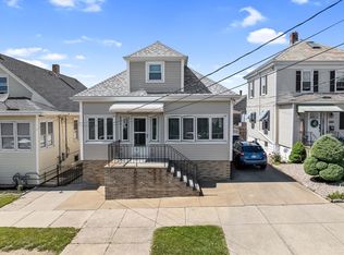 51 Calumet St, New Bedford, MA 02744