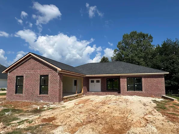 162 Hidden Hill Cv, Martin, TN 38237