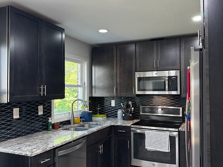 1712 N Belmont Ave — Photo 6
