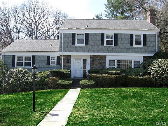 2nd image of 3 Briar Del Cir