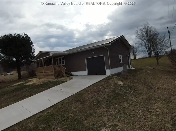 3240 Jericho Rd, Point Pleasant, WV 25550