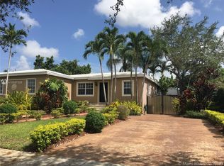 8340 SW 35th Ter, Miami, FL 33155