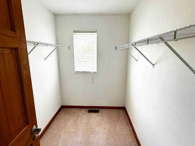 24252 Leski Ln — Photo 6