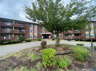 Cromwell Gardens, Cromwell, CT 06416