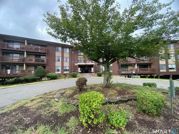1216 Cromwell Hills Drive #1216, Cromwell, CT 06416