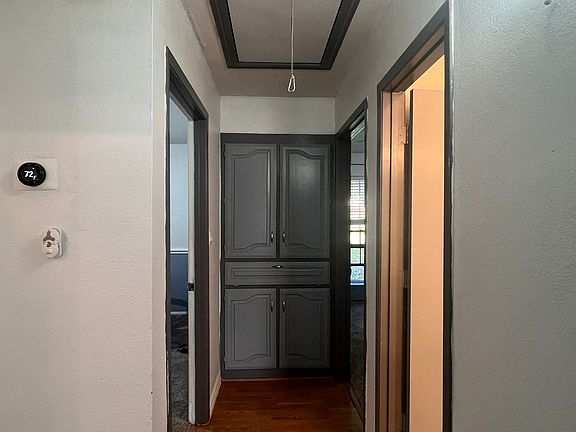 4th image of 8820 Woodstream Dr