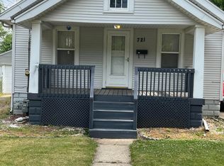 721 E Seneca Pl, Peoria, IL 61603