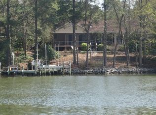 143 Emerald Cove Rd, Reedville, VA 22539