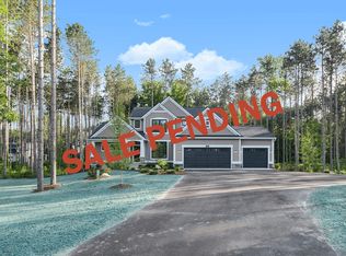 8645 Bentham Ct, Rockford, MI 49341