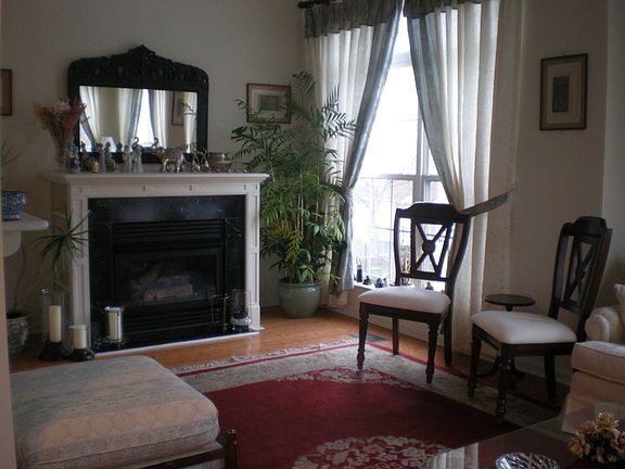3rd image of 219 Riverwalk Way #L122