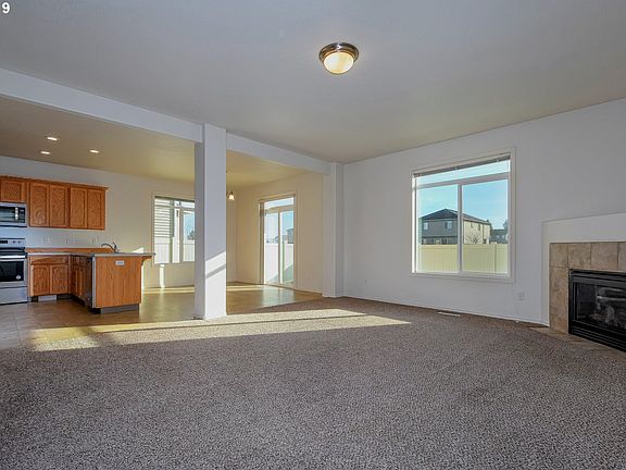 4th image of 10207 NE 116th Ct