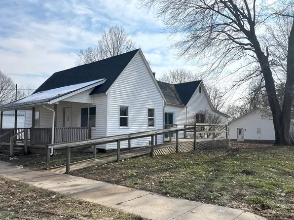 715 E Elm St, Ladoga, IN 47954