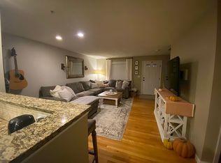 72 Boxberry Ln, Rockland, MA 02370