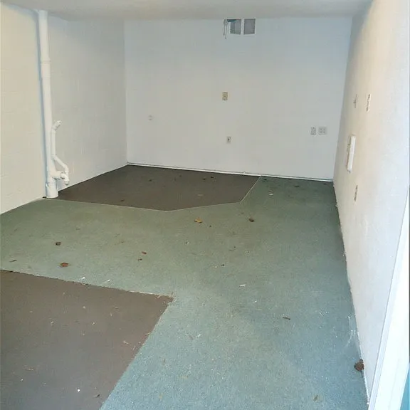 80 Smith St #D2 — Photo 2