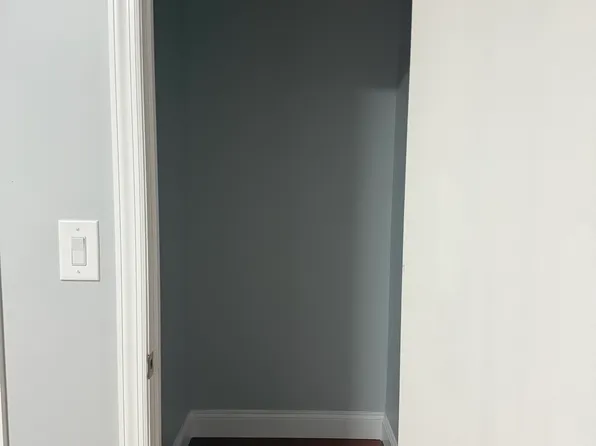 (undisclosed Address), Floral Park, NY 11001