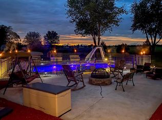 2414 W Avalon Rd, Janesville, WI 53546