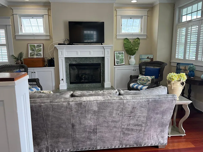 432 D Ave — Photo 11