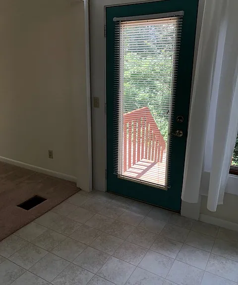 10251 Pendery Dr — Photo 28