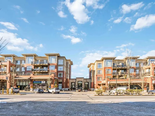 2970 King George Blvd #421, Surrey, BC V4P 0E6