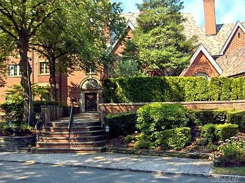 1st image of 158 Estate Ct