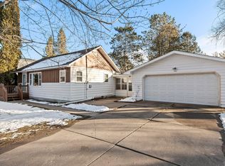953 Sylvan St, Cumberland, WI 54829