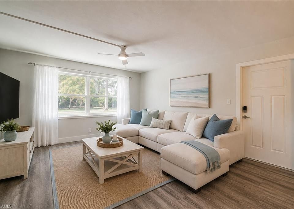 1st image of 975 9th AVE S #11
